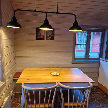 Servicenter Feriehus Skei (Sogn og Fjordane)